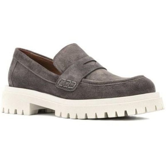 Aquatalia Orina Gray Suede Lug Sole Loafers - Picture 1 of 12